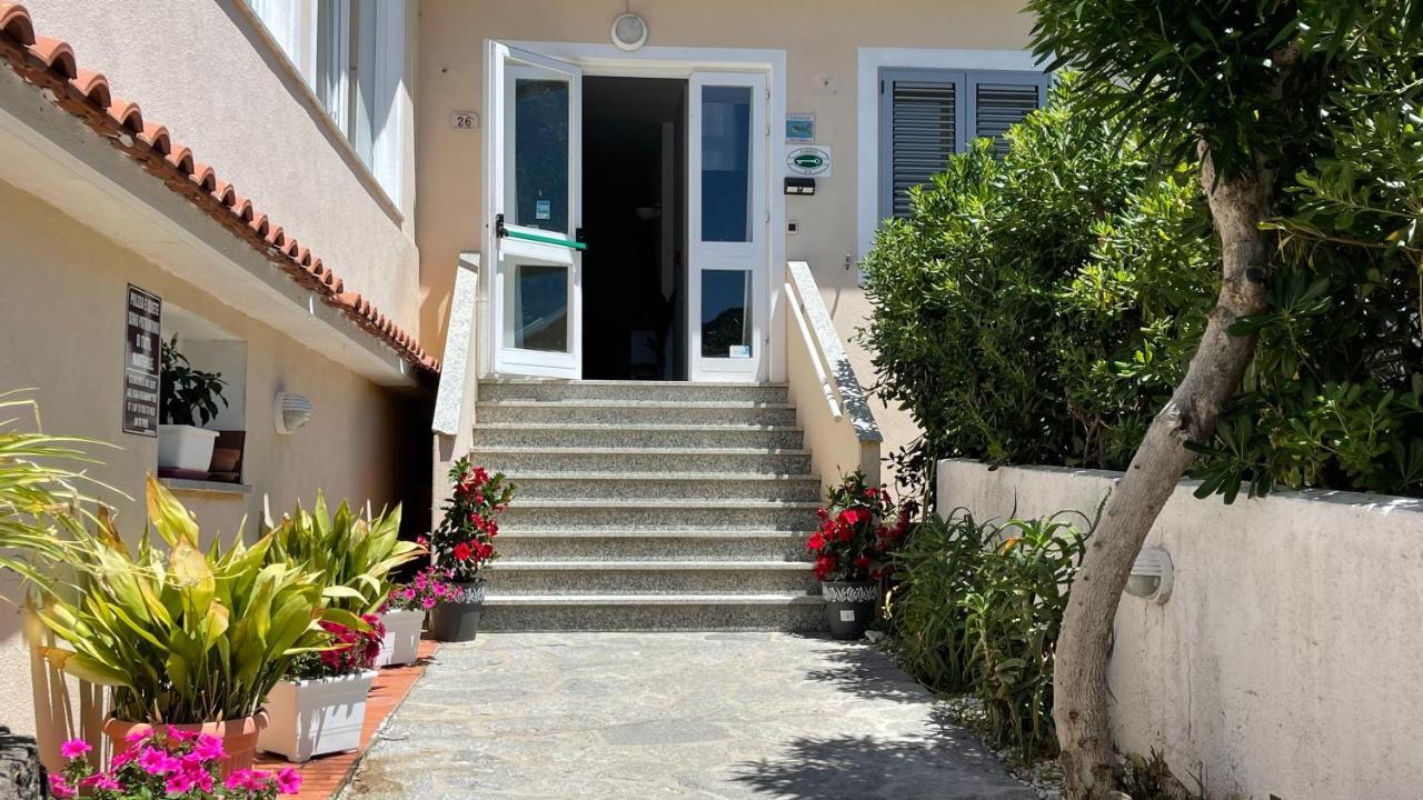 Hotel L'Ogliera Pomonte Ngoại thất bức ảnh