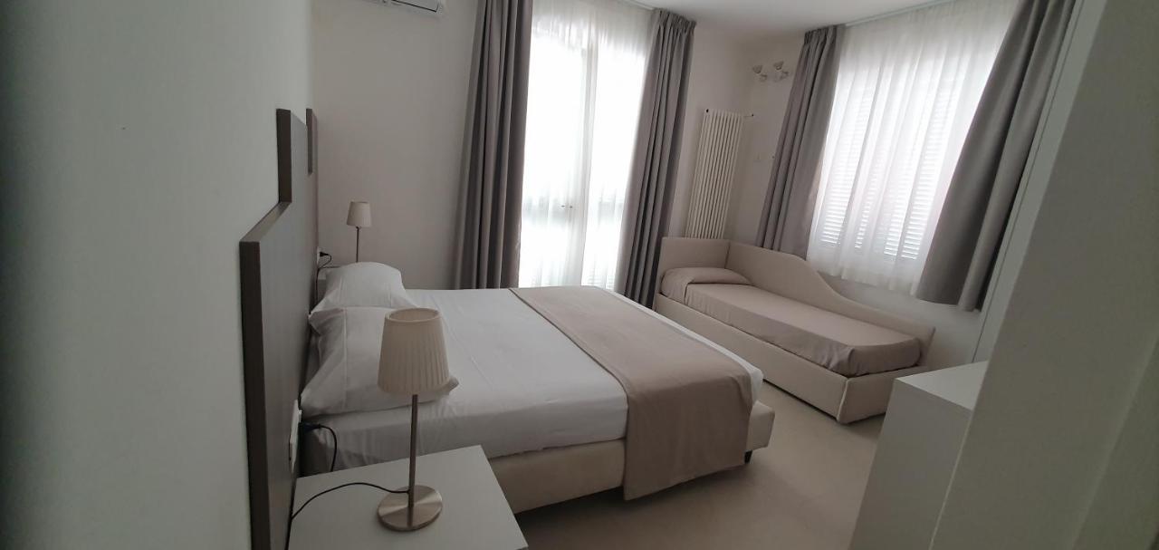 Hotel L'Ogliera Pomonte Ngoại thất bức ảnh