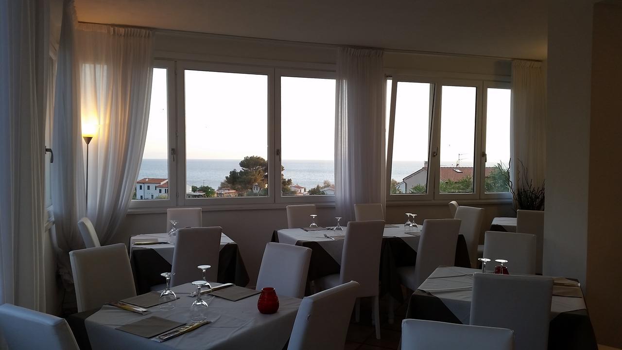 Hotel L'Ogliera Pomonte Ngoại thất bức ảnh