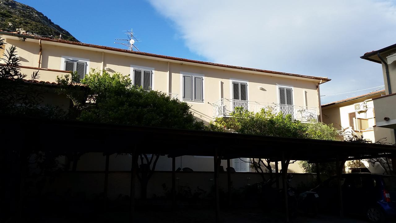Hotel L'Ogliera Pomonte Ngoại thất bức ảnh