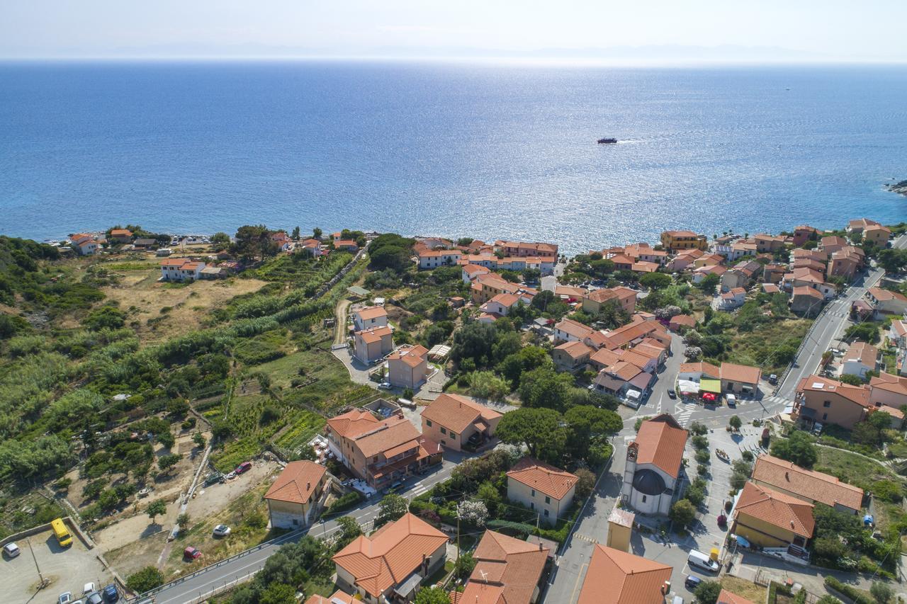 Hotel L'Ogliera Pomonte Ngoại thất bức ảnh